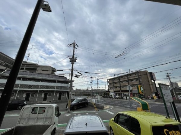 西宮市高木東町のアパート