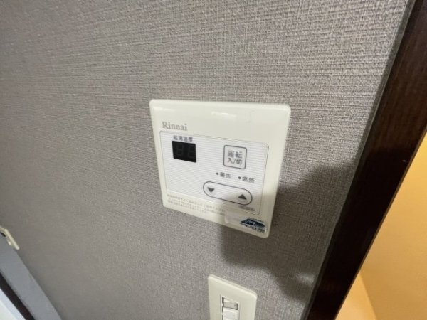 西宮市高木東町のアパート