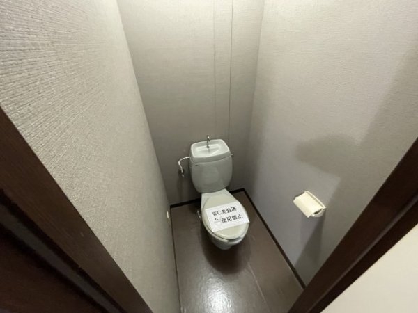 西宮市高木東町のアパート