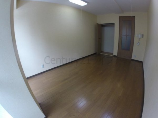 宝塚市栄町２丁目のマンション