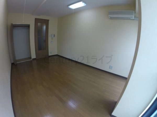 宝塚市栄町２丁目のマンション