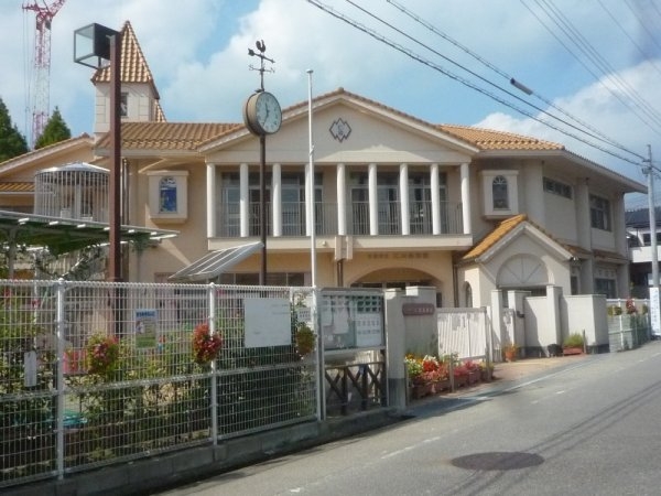 宝塚市仁川団地のマンション(仁川幼稚園)