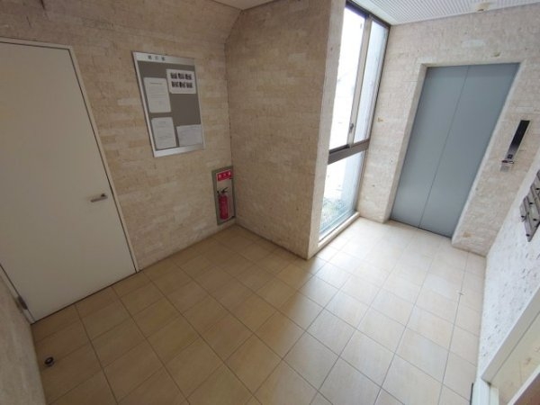 西宮市高木西町のマンション