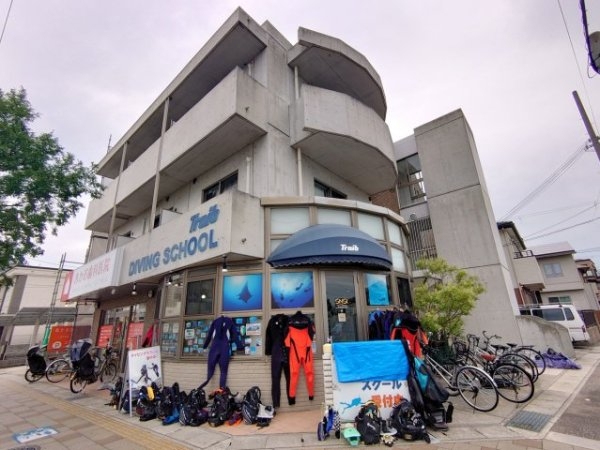 西宮市高木西町のマンション