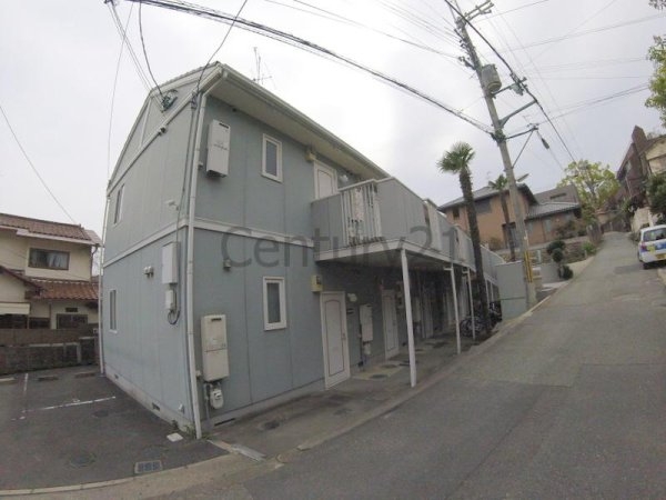 箕面市箕面７丁目のアパート