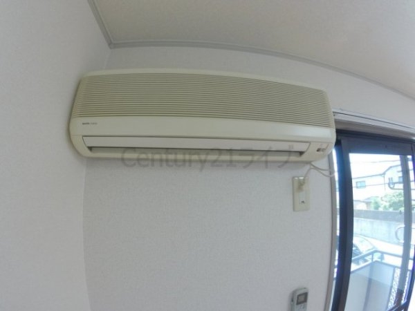 西宮市上大市２丁目のアパート