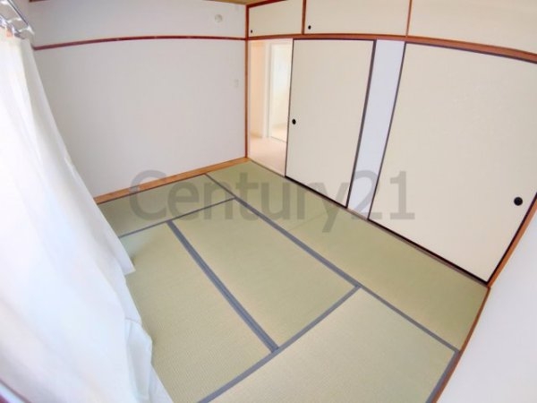 宝塚市中山五月台５丁目のマンション