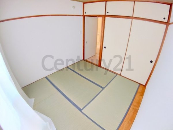 宝塚市中山五月台５丁目のマンション