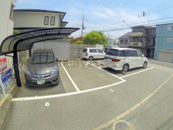 宝塚市山本中２丁目のマンション
