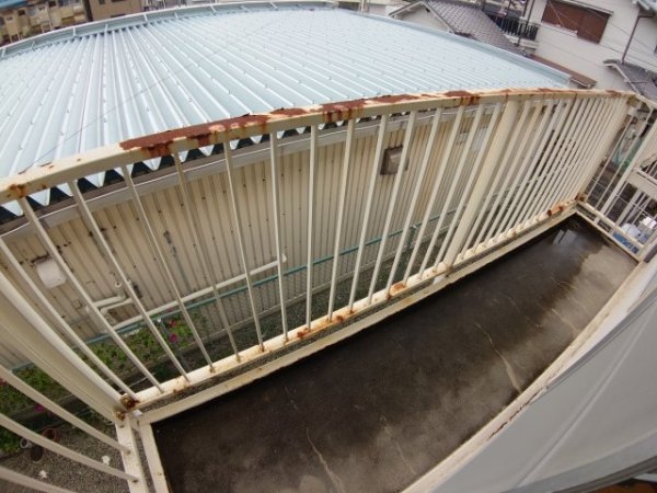 川西市加茂３丁目のアパート