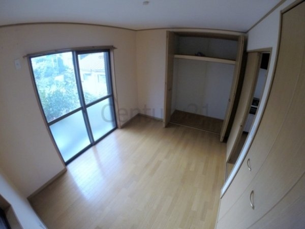 川西市南花屋敷２丁目のアパート