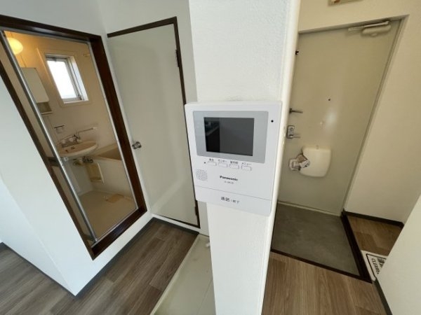 西宮市門戸岡田町のアパート