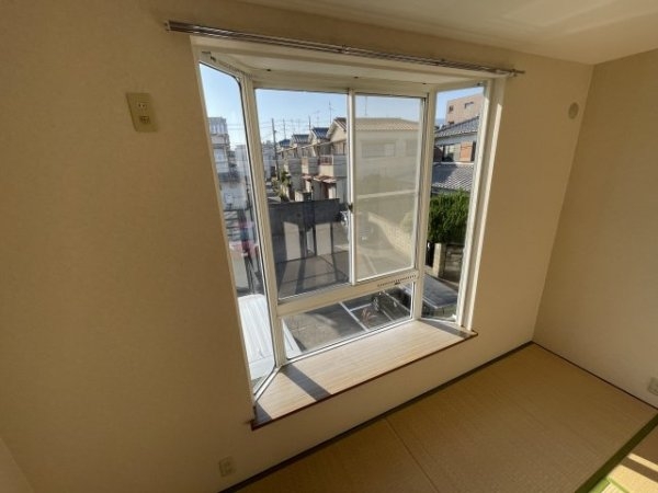 西宮市門戸岡田町のアパート