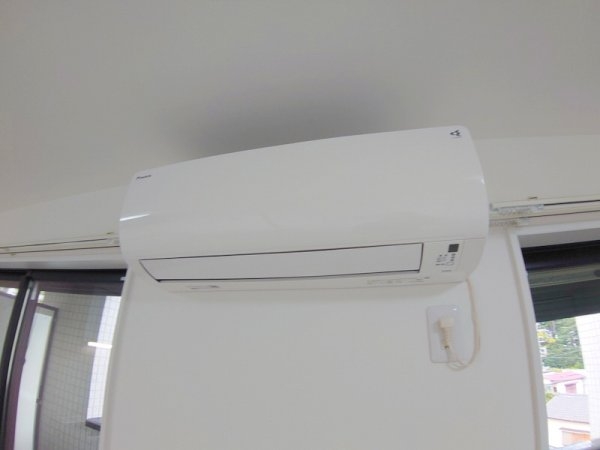 川西市花屋敷１丁目のマンション