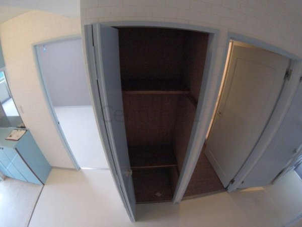 宝塚市逆瀬台１丁目のマンション