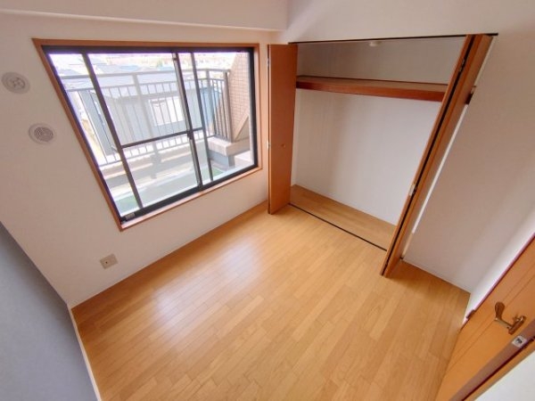 宝塚市末成町のマンション