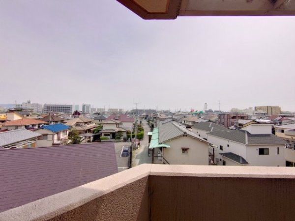 宝塚市末成町のマンション