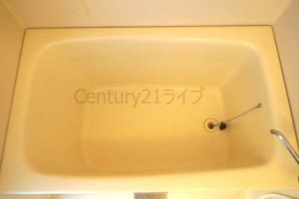 宝塚市中山寺１丁目のアパート