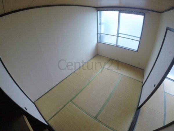川西市鼓が滝２丁目のアパート