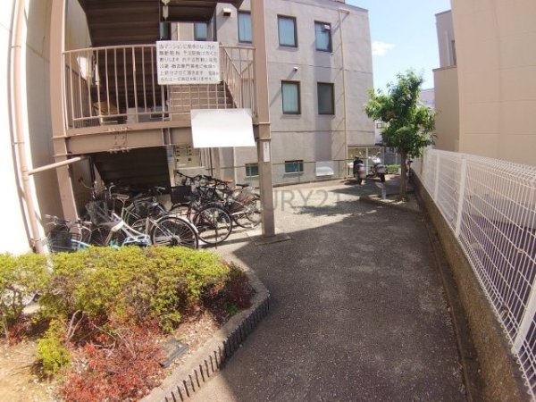 宝塚市小林２丁目のマンション