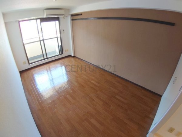宝塚市小林２丁目のマンション