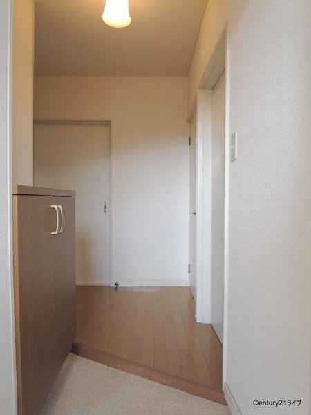 リノ逆瀬川
