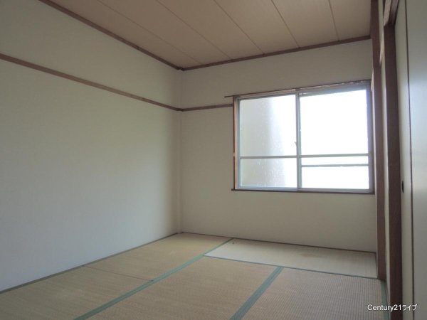 リノ逆瀬川