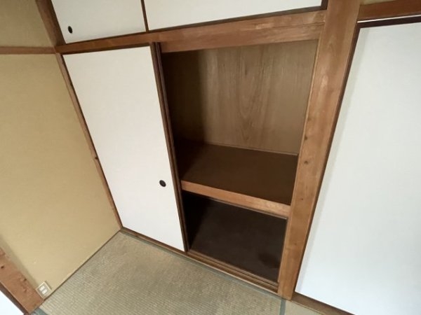 西宮市松籟荘のアパート
