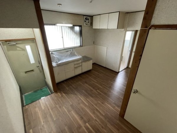 西宮市松籟荘のアパート