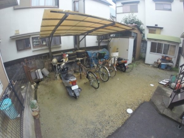 宝塚市寿町のアパート