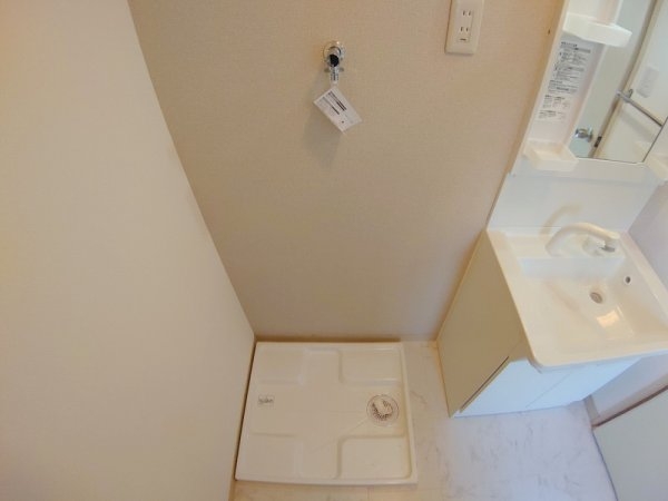 宝塚市山本中３丁目のテラスハウス