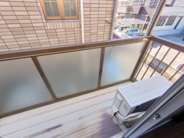 伊丹市行基町２丁目のアパート