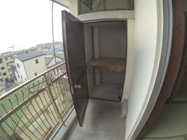 池田市旭丘１丁目のマンション