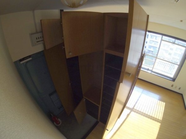 池田市旭丘１丁目のマンション