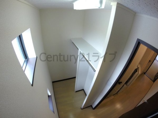 宝塚市山本東３丁目のアパート