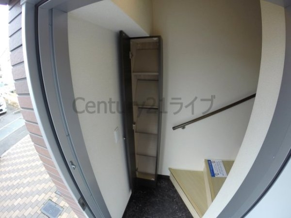 宝塚市山本東３丁目のアパート