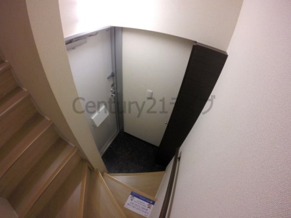 宝塚市山本東３丁目のアパート