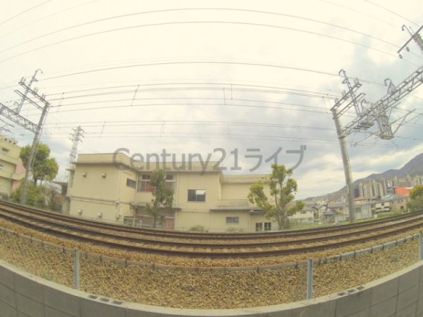 宝塚市川面３丁目のマンション