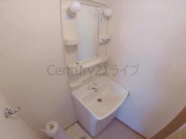 宝塚市川面１丁目のアパート