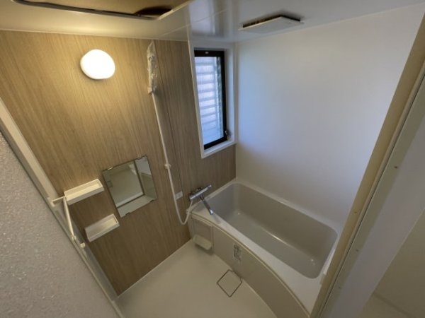 西宮市日野町のアパート