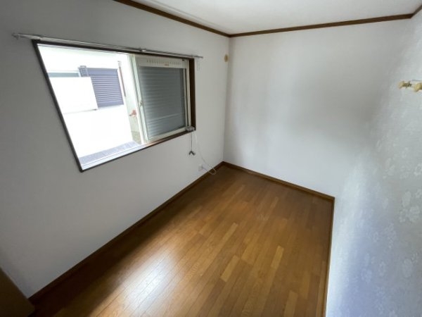 西宮市段上町５丁目のテラスハウス