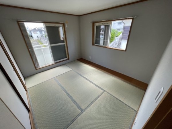 西宮市段上町５丁目のテラスハウス