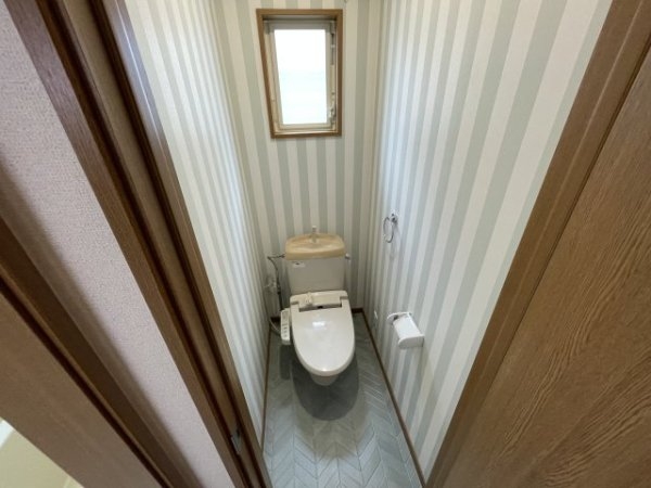 西宮市段上町５丁目のテラスハウス