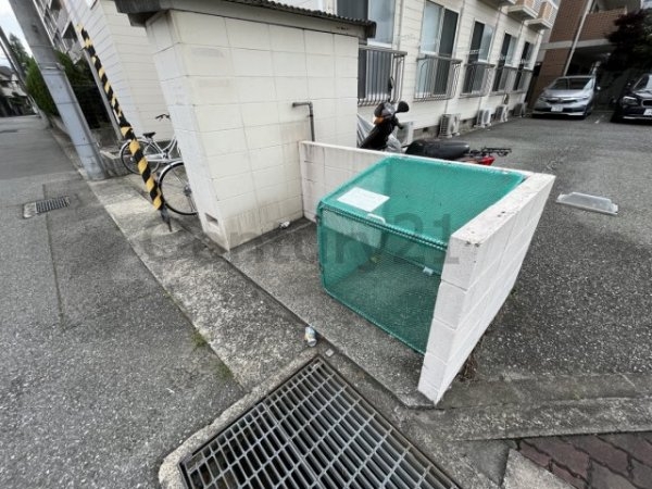 西宮市門前町のアパート