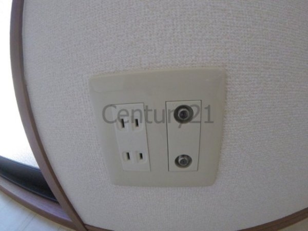 川西市栄根２丁目のアパート