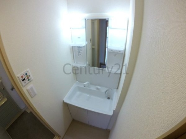 西宮市上甲東園２丁目のマンション