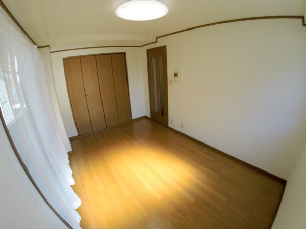 池田市栄本町のマンション