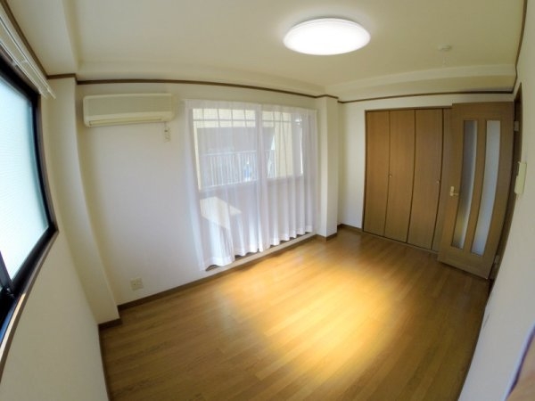 池田市栄本町のマンション