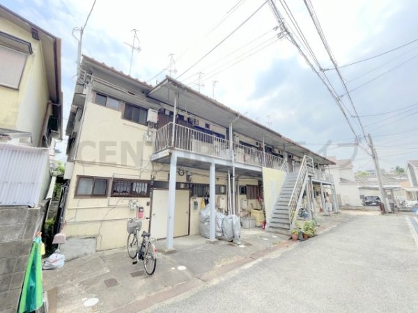 川西市加茂１丁目のアパート