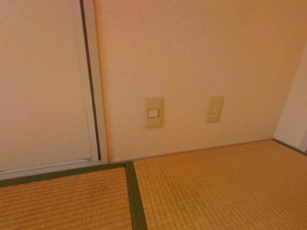 西宮市若山町のアパート